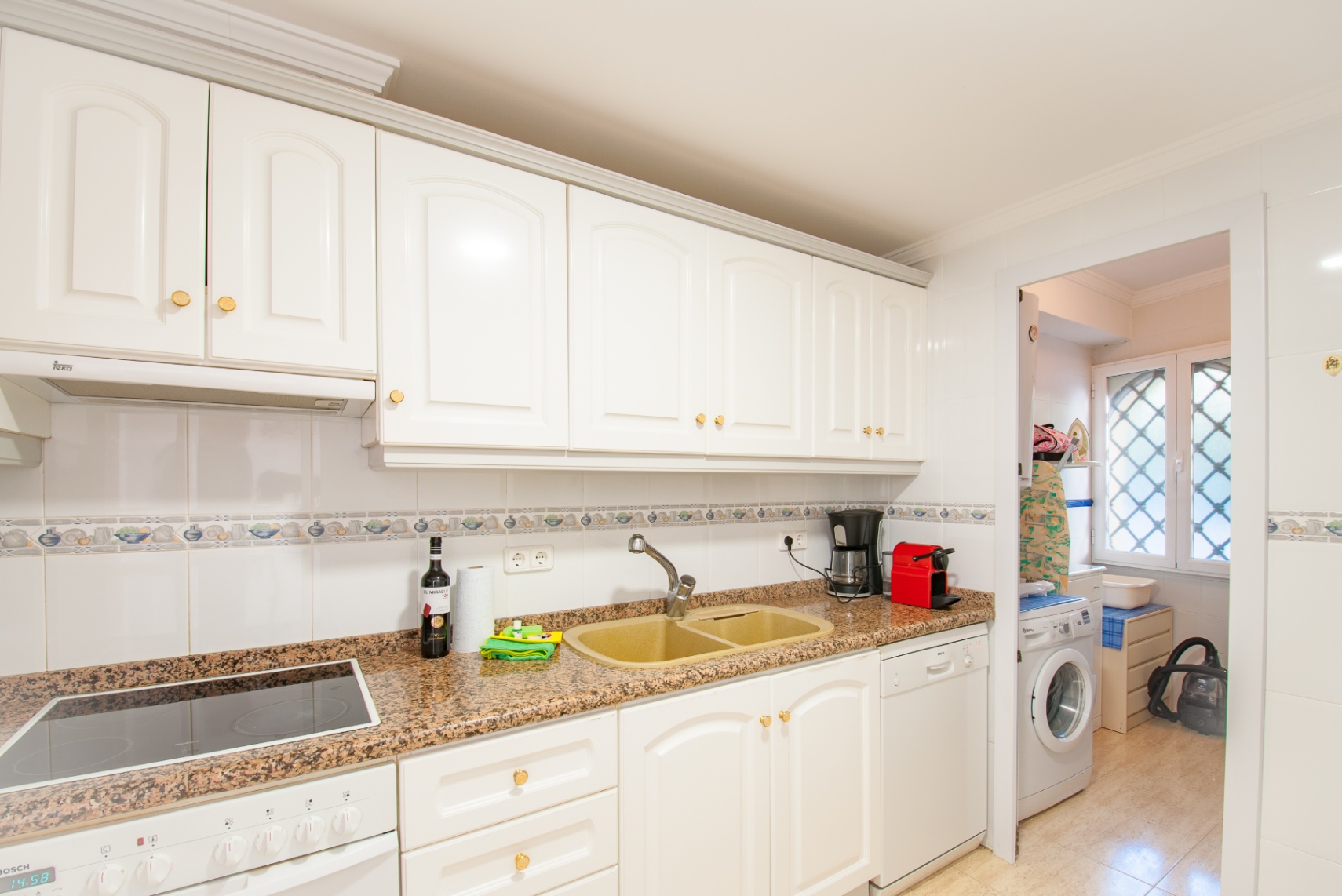 2 Bed, 1 Bath, ApartmentFor Sale, Moraira, Alicante