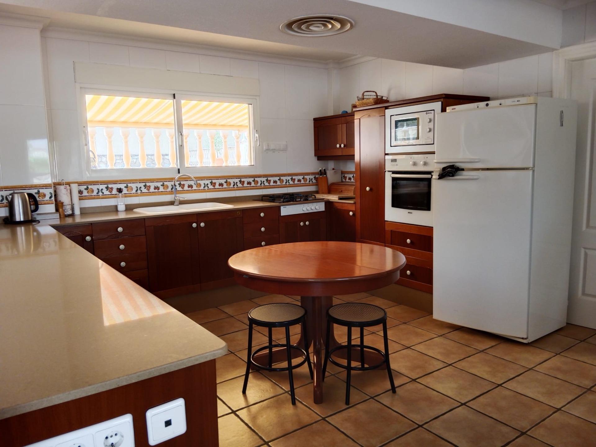 4 Bed, 2 Bath, HouseFor Sale, Alfas del Pi, Alicante