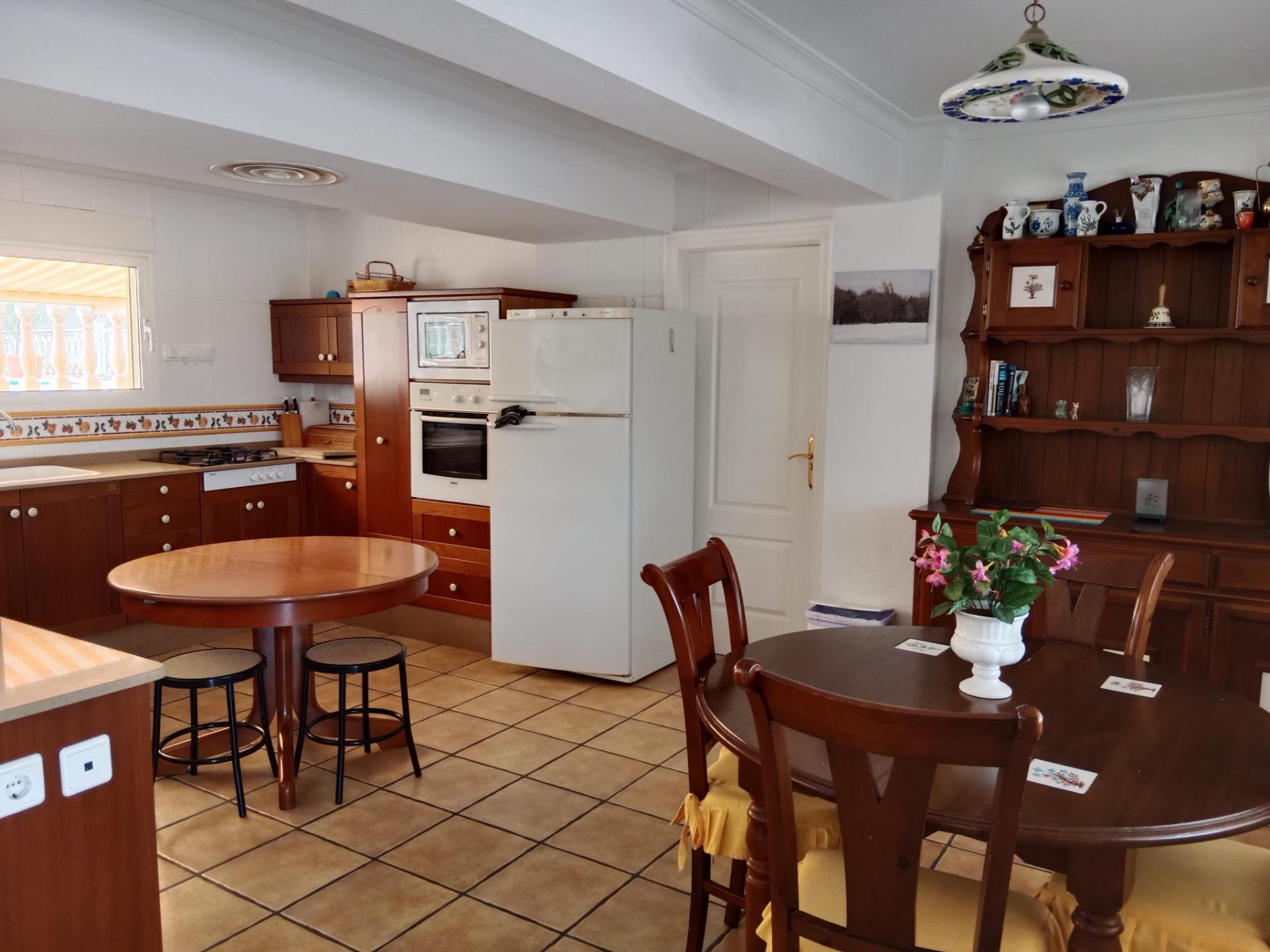 4 Bed, 2 Bath, HouseFor Sale, Alfas del Pi, Alicante