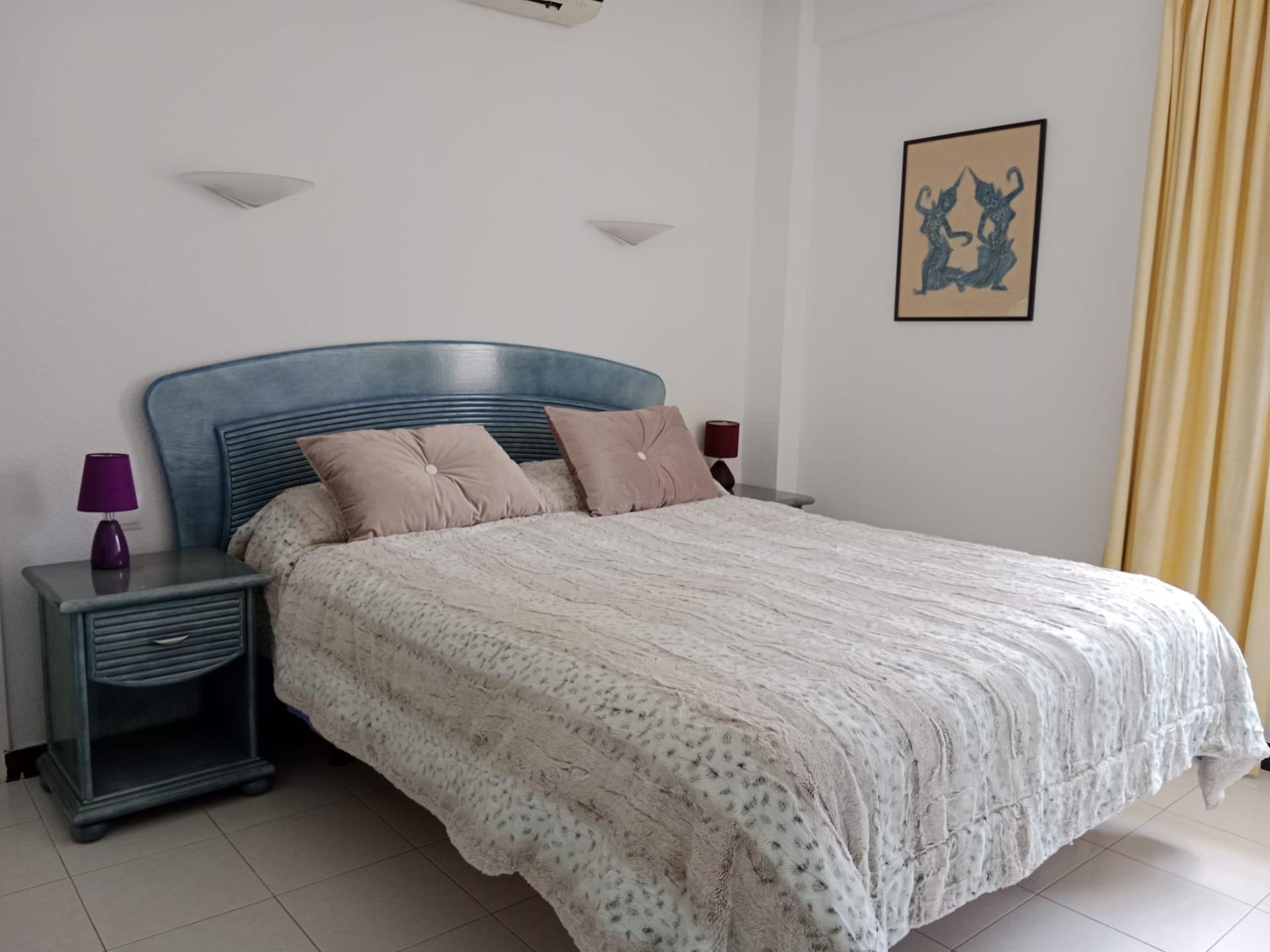 4 Bed, 2 Bath, HouseFor Sale, Alfas del Pi, Alicante