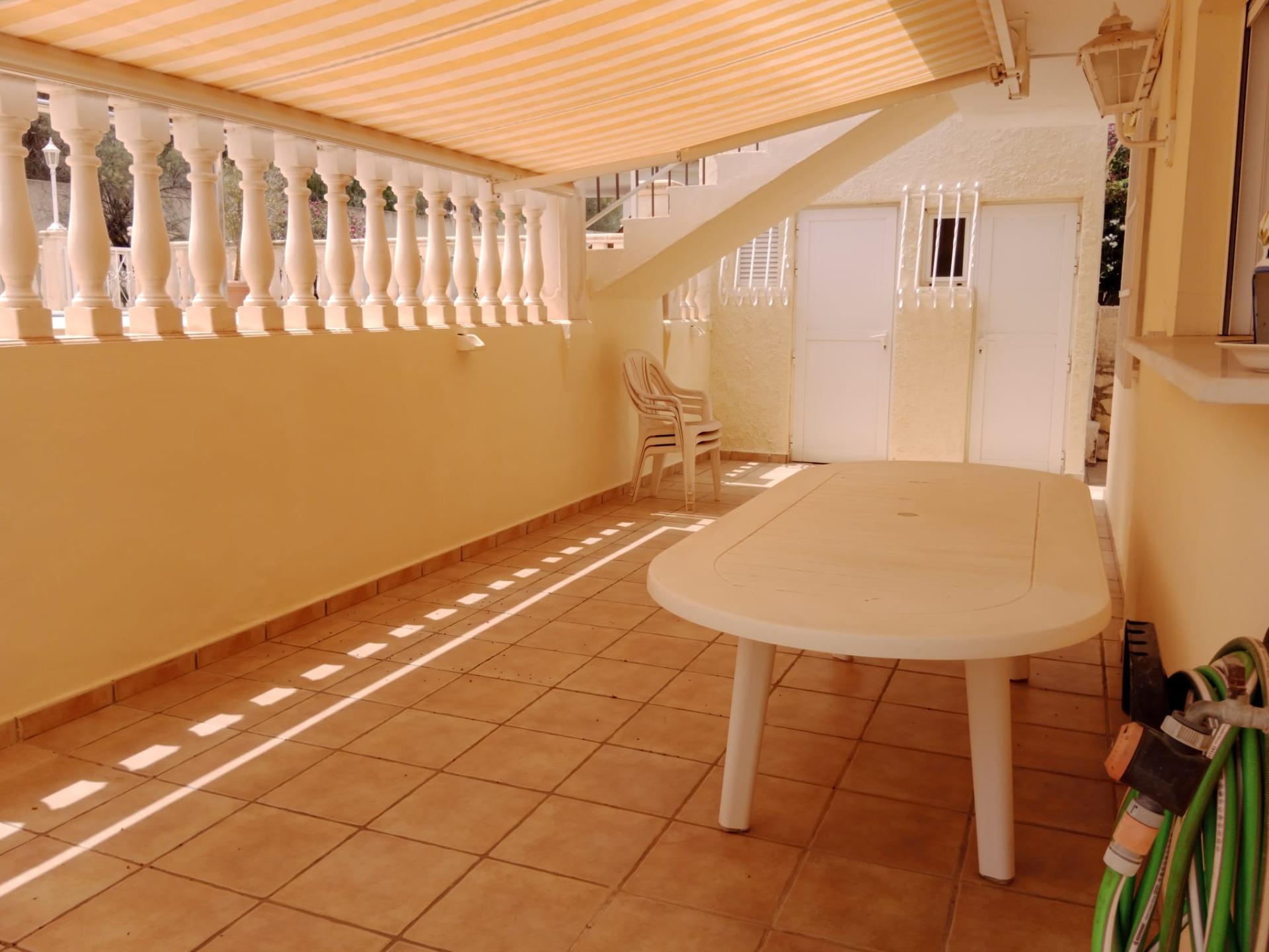 4 Bed, 2 Bath, HouseFor Sale, Alfas del Pi, Alicante