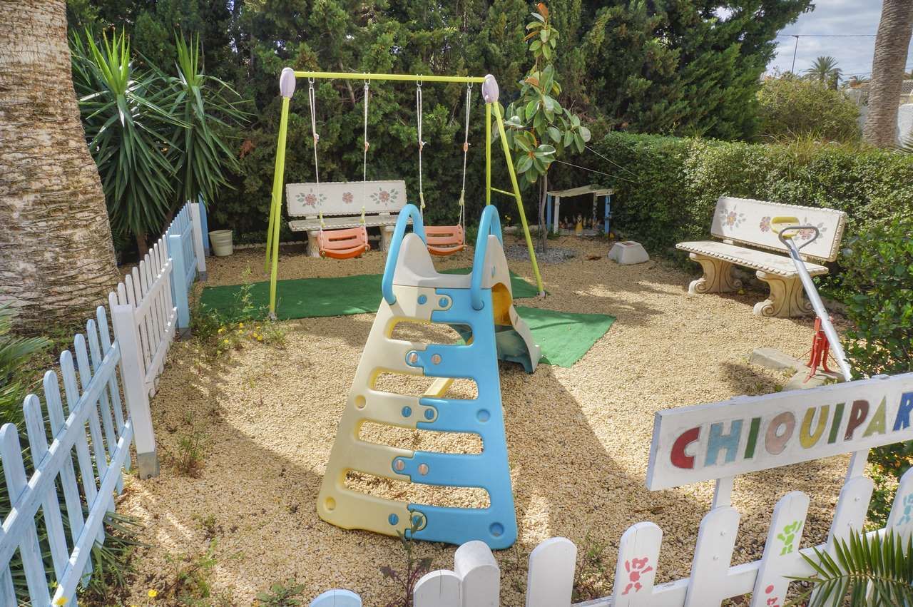 5 Bed, 3 Bath, HouseFor Sale, Alfas del Pi, Alicante