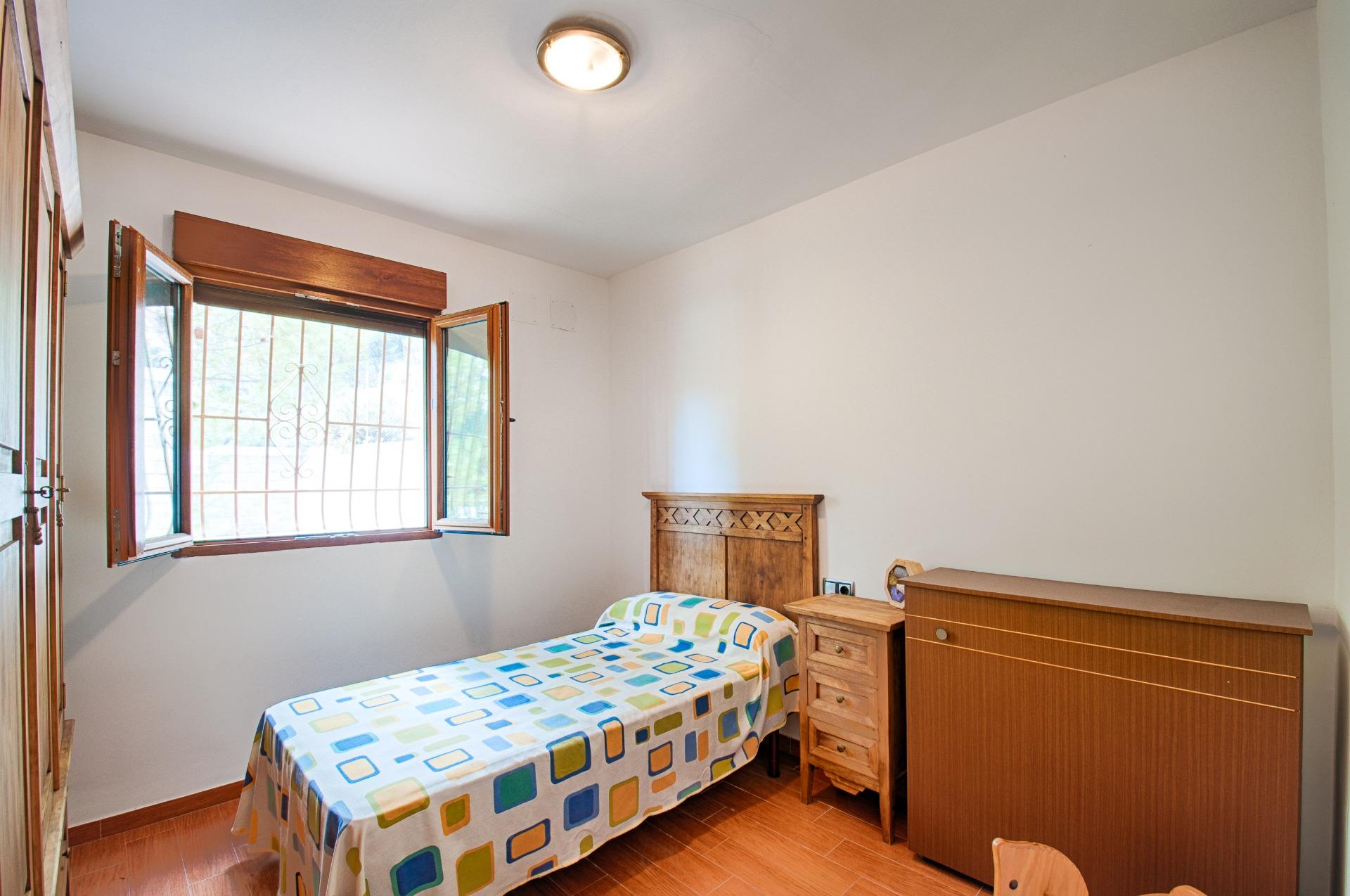 4 Bed, 1 Bath, HouseFor Sale, Muro D'alcoi, Alicante