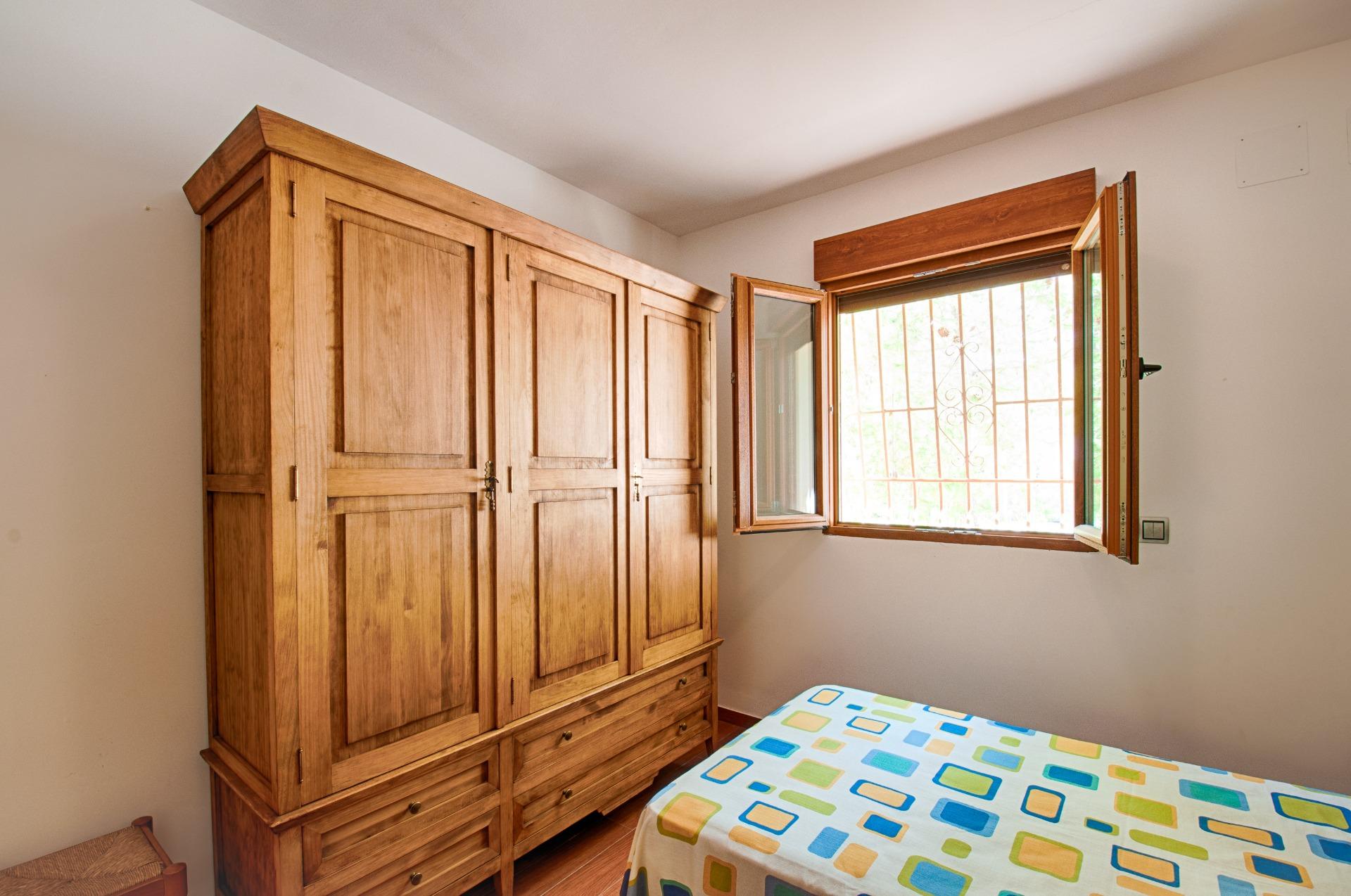 4 Bed, 1 Bath, HouseFor Sale, Muro D'alcoi, Alicante