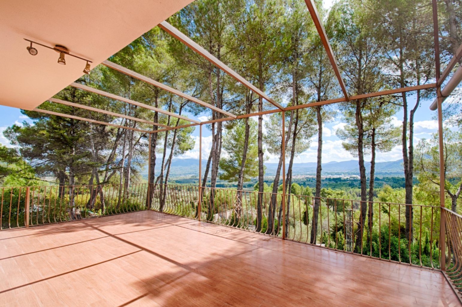 4 Bed, 1 Bath, HouseFor Sale, Muro D'alcoi, Alicante