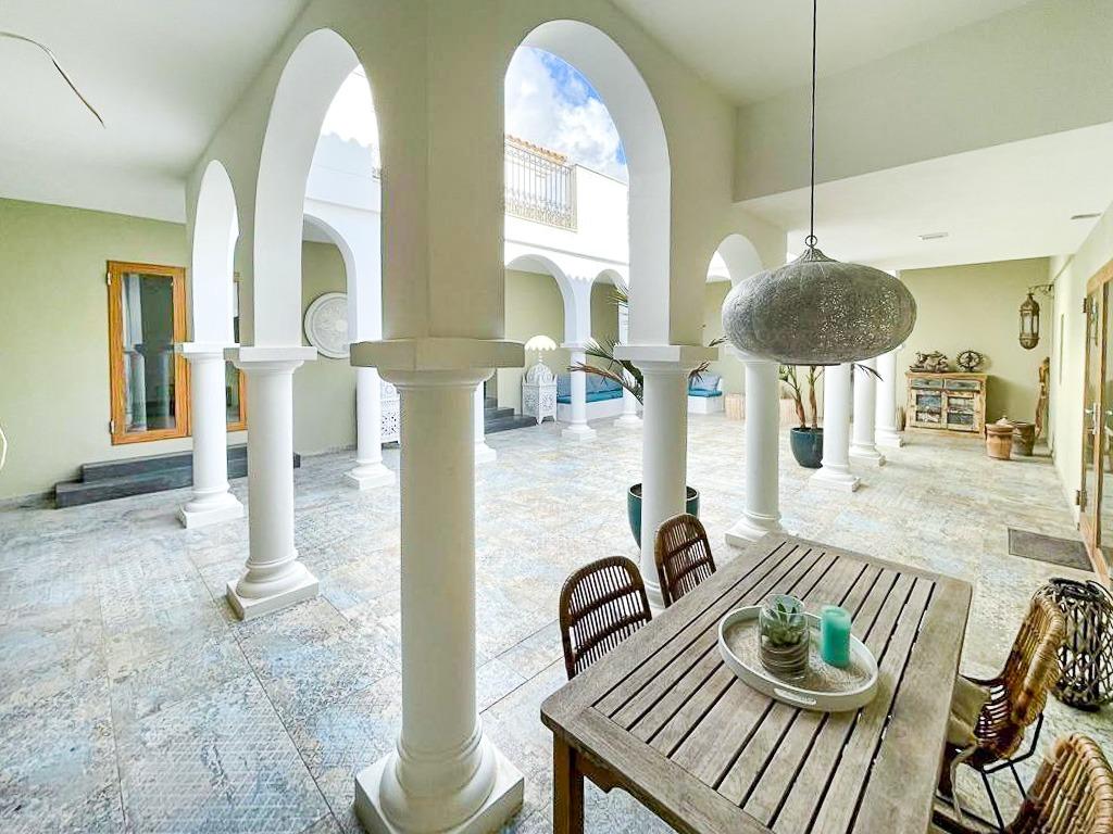 6 Bed, 4 Bath, HouseFor Sale, Finestrat, Alicante