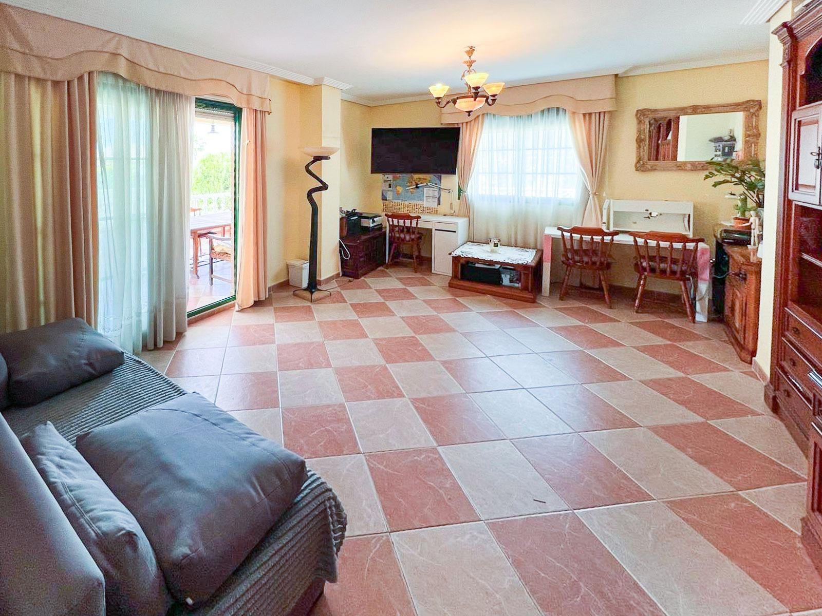 8 Bed, 5 Bath, HouseFor Sale, Benidorm, Alicante