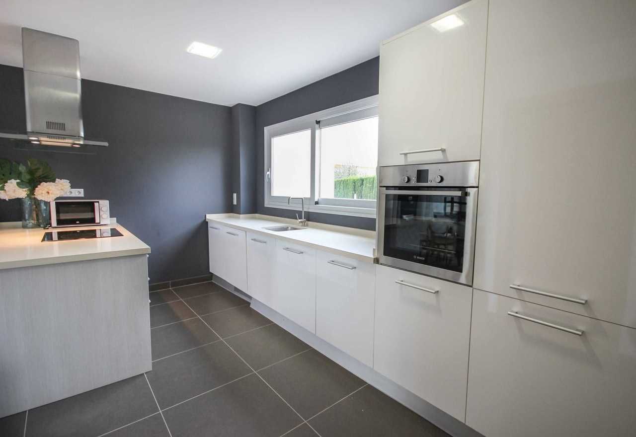 4 Bed, 4 Bath, HouseFor Sale, Alfas del Pi, Alicante