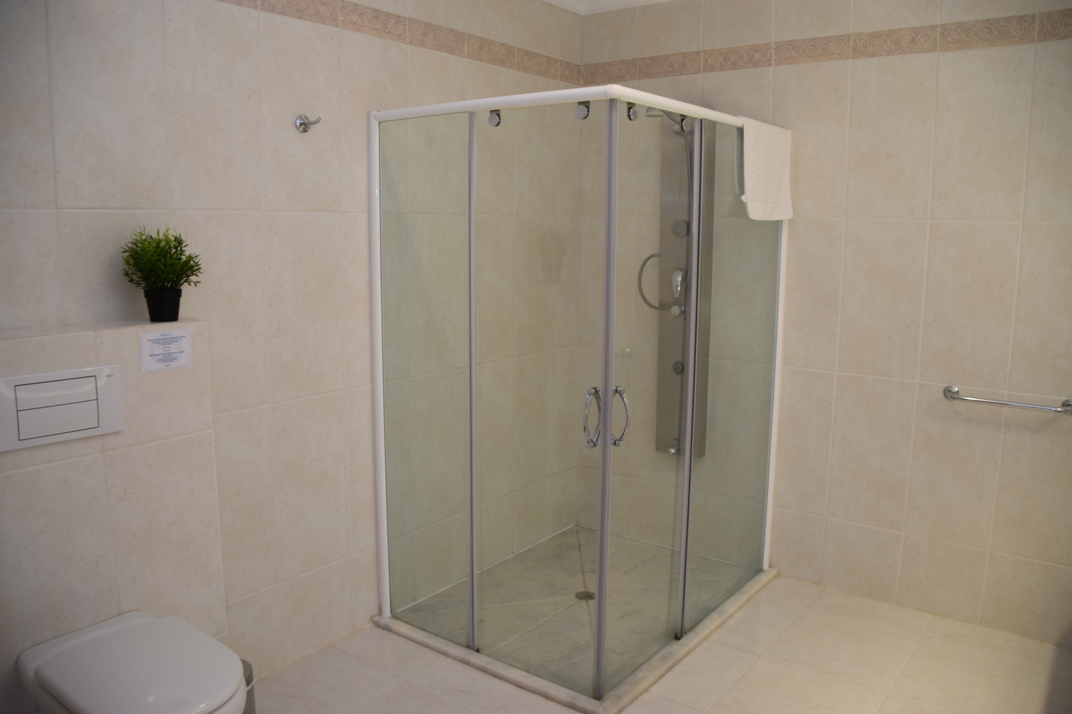 2 Bed, 1 Bath, ApartmentFor Sale, Benissa, Alicante