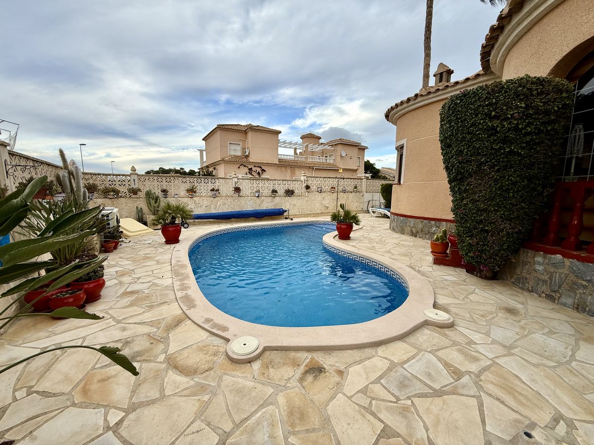 3 Bed, 2 Bath, HouseFor Sale, Benijofar, Alicante