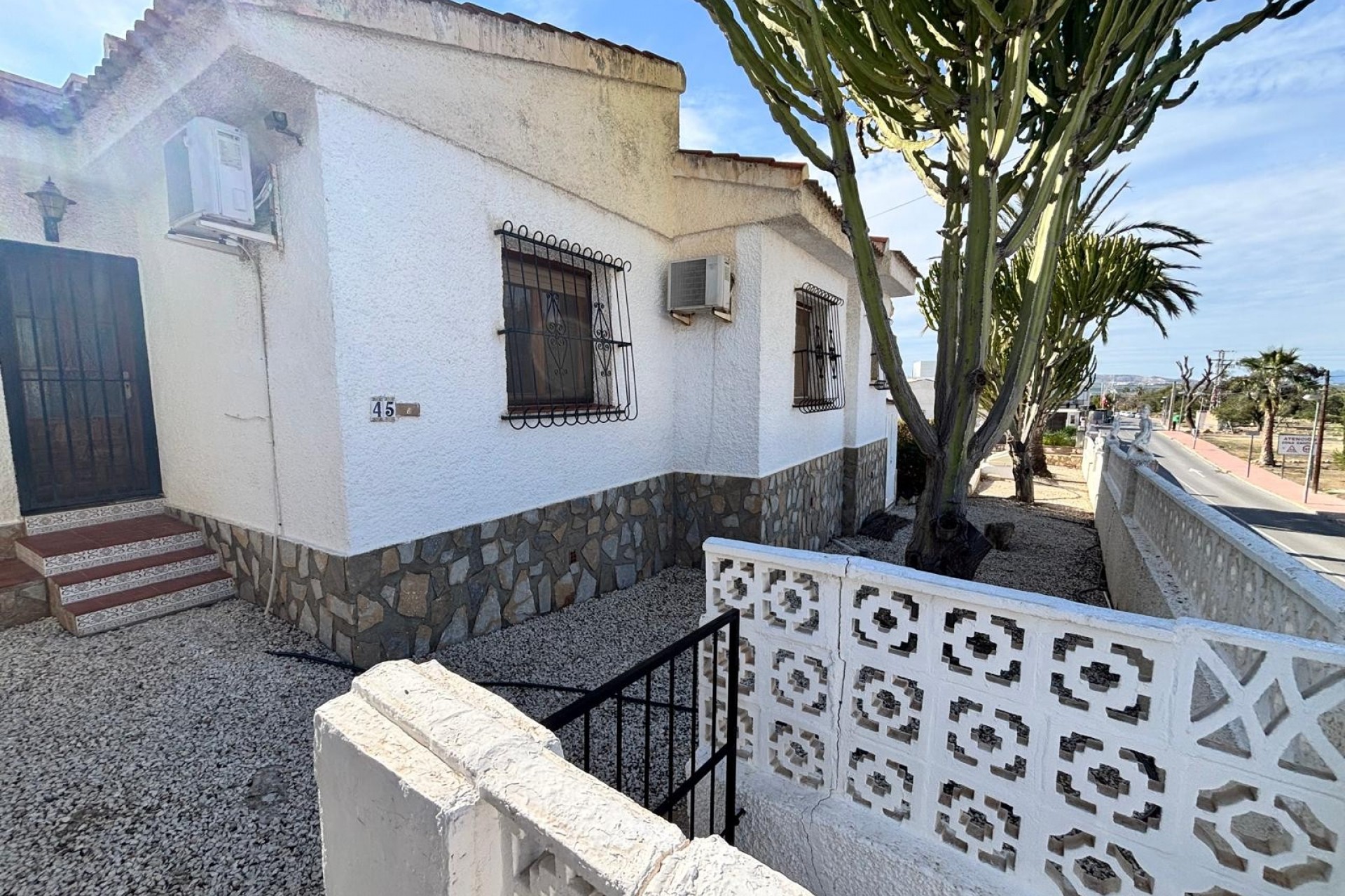 Ciudad Quesada, Alicante, 4 Bedrooms Bedrooms, ,3 BathroomsBathrooms,For Sale,6417Q