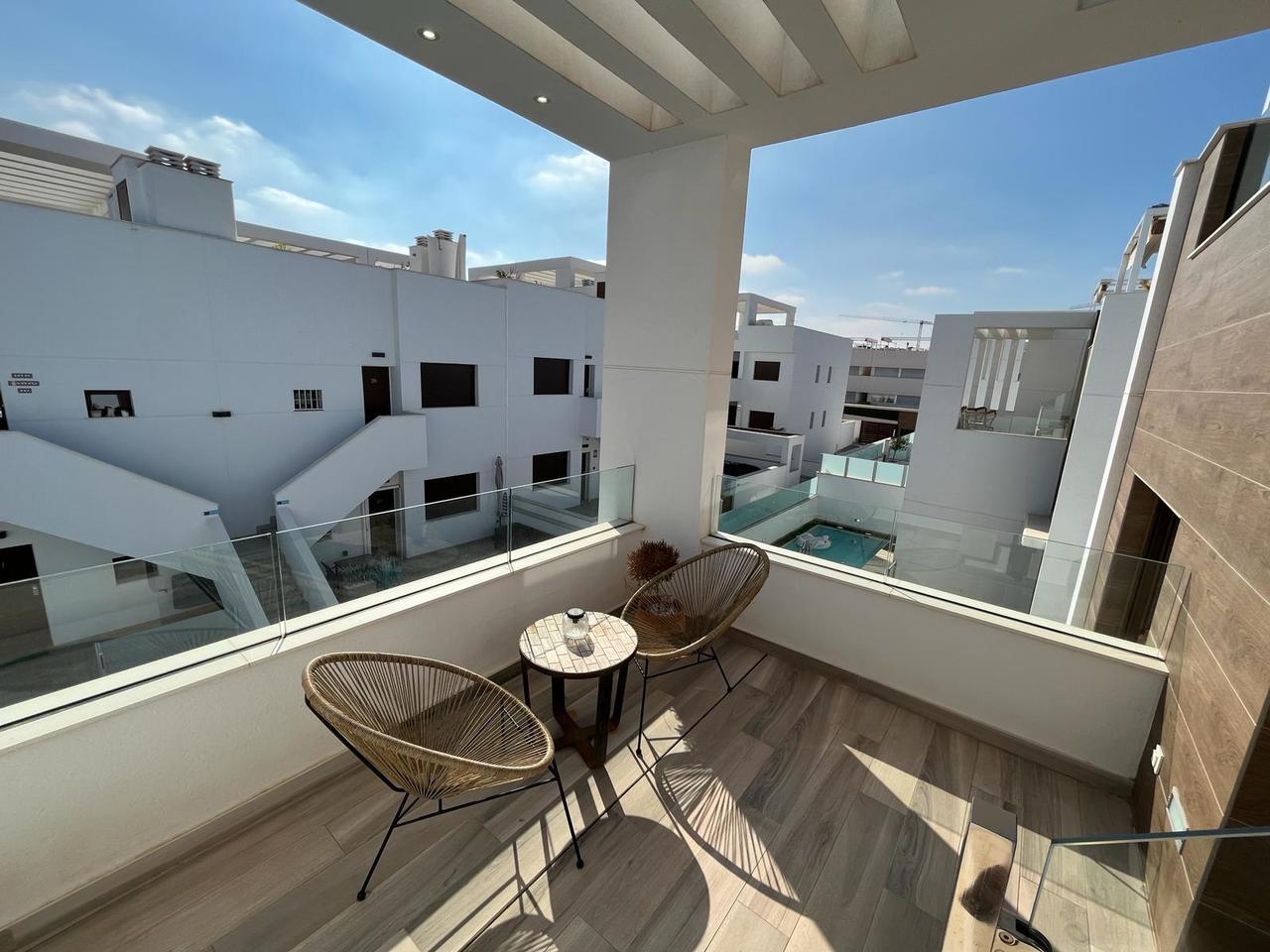 3 Bed, 4 Bath, HouseFor Sale, Los Balcones, Alicante