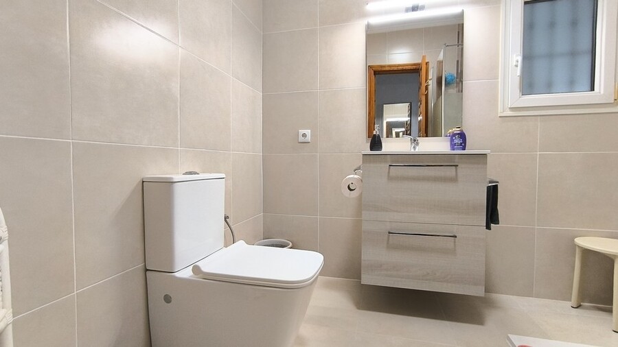 3 Bed, 2 Bath, HouseFor Sale, Torrevieja, Alicante