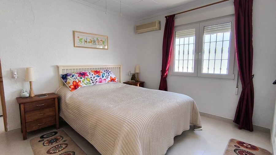 3 Bed, 2 Bath, HouseFor Sale, Torrevieja, Alicante