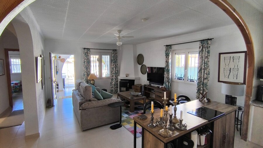 3 Bed, 2 Bath, HouseFor Sale, Torrevieja, Alicante