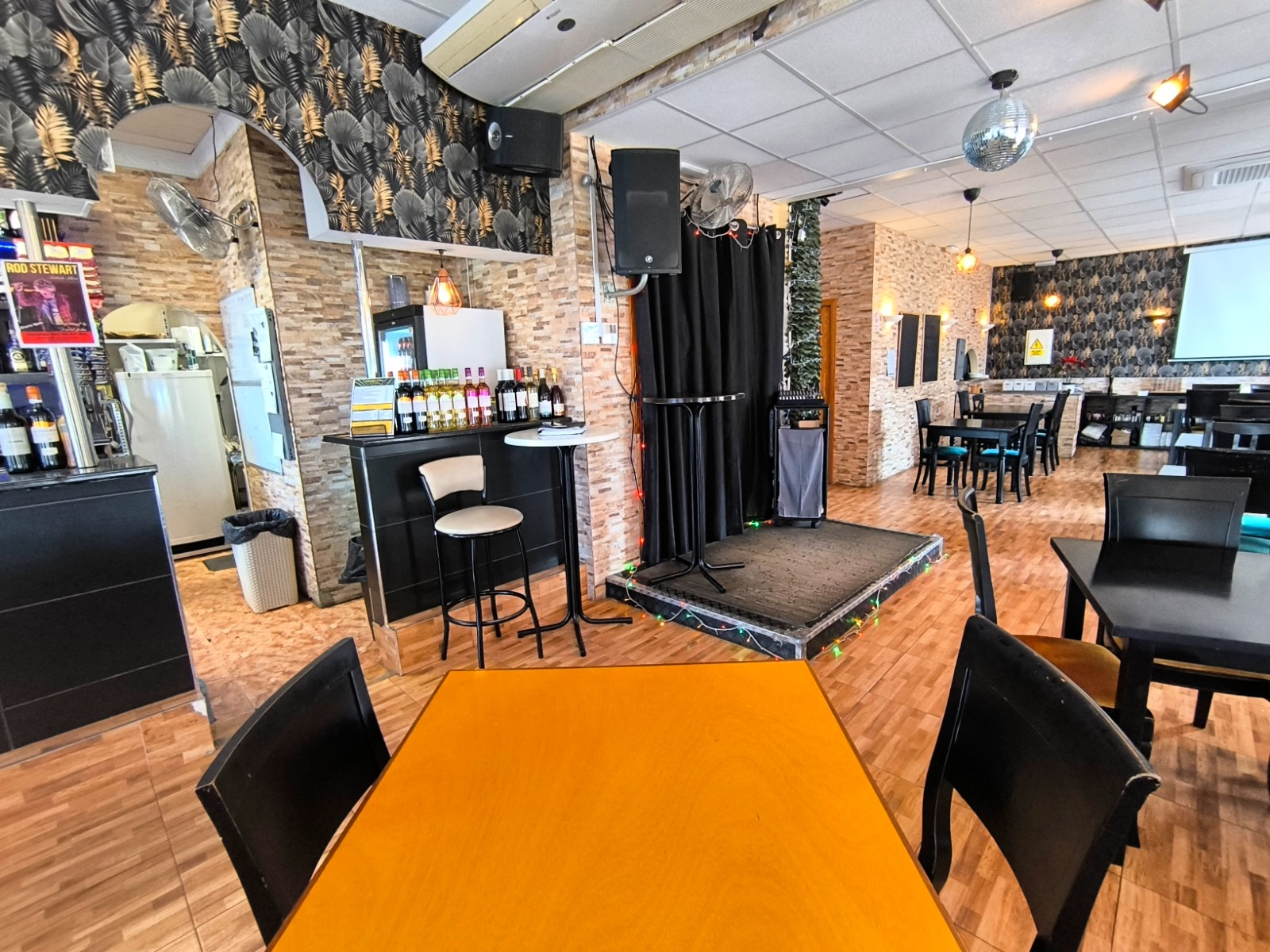 Commercial Property, For Sale