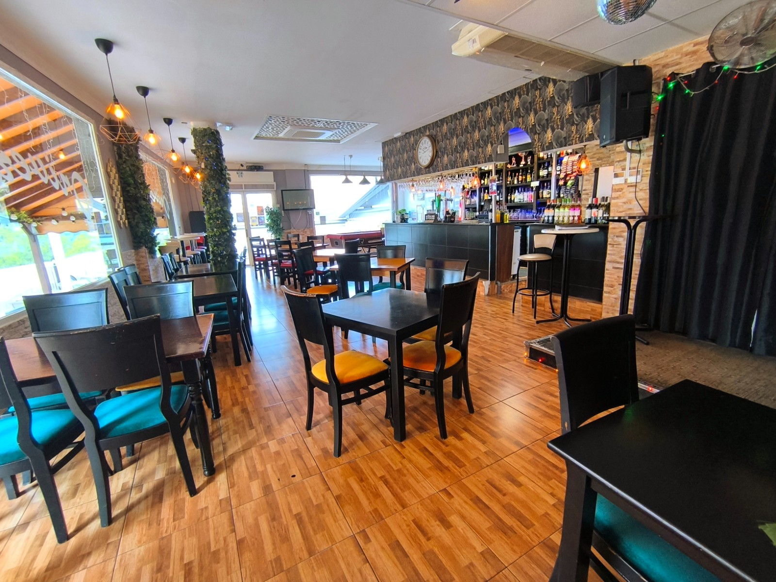 Commercial Property, For Sale