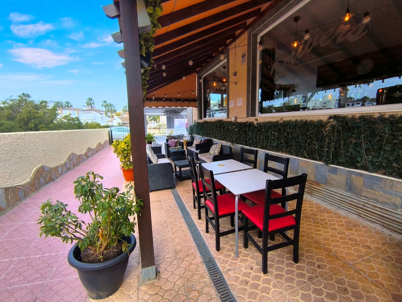 Commercial Property, For Sale