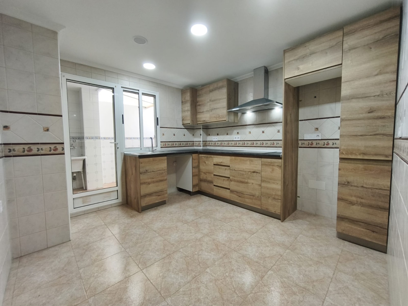 4 Bed, 2 Bath, HouseFor Sale, Benejuzar, Alicante