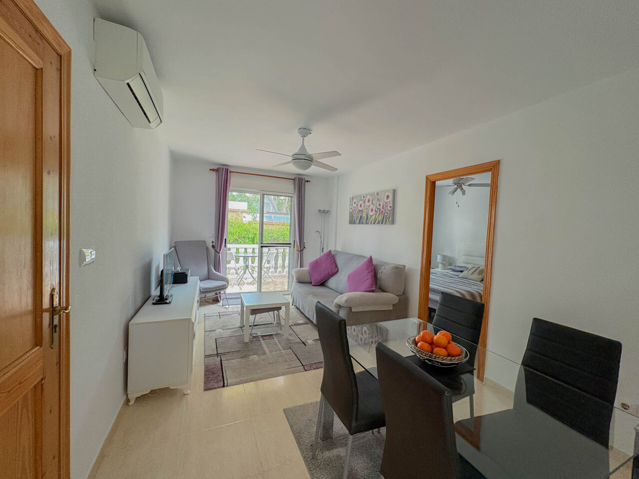 2 Bed, 1 Bath, ApartmentFor Sale, Los Balcones, Alicante