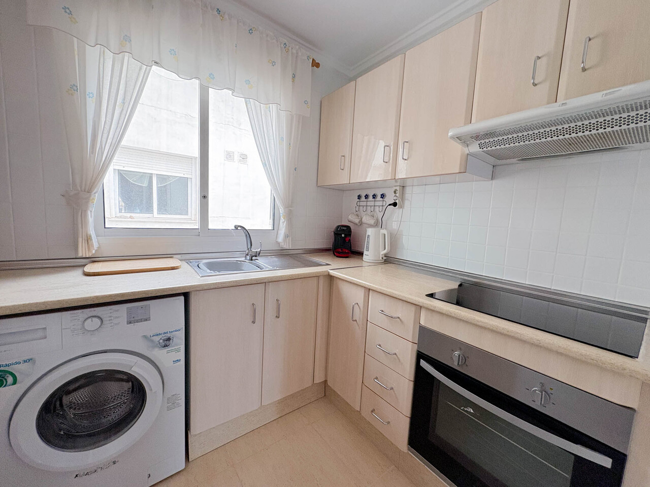 2 Bed, 1 Bath, ApartmentFor Sale, Los Balcones, Alicante