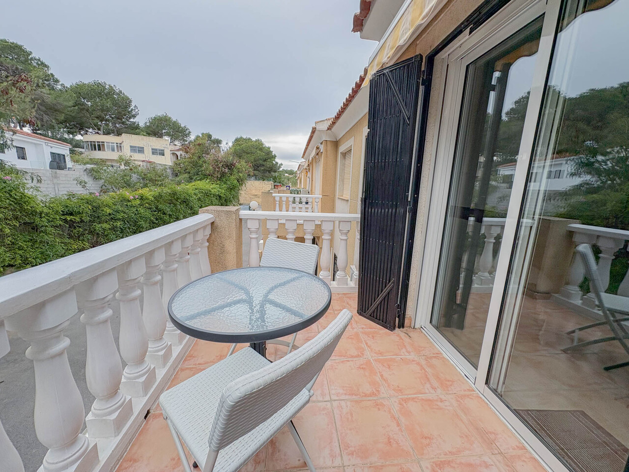 2 Bed, 1 Bath, ApartmentFor Sale, Los Balcones, Alicante