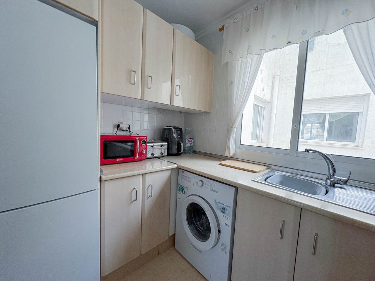 2 Bed, 1 Bath, ApartmentFor Sale, Los Balcones, Alicante