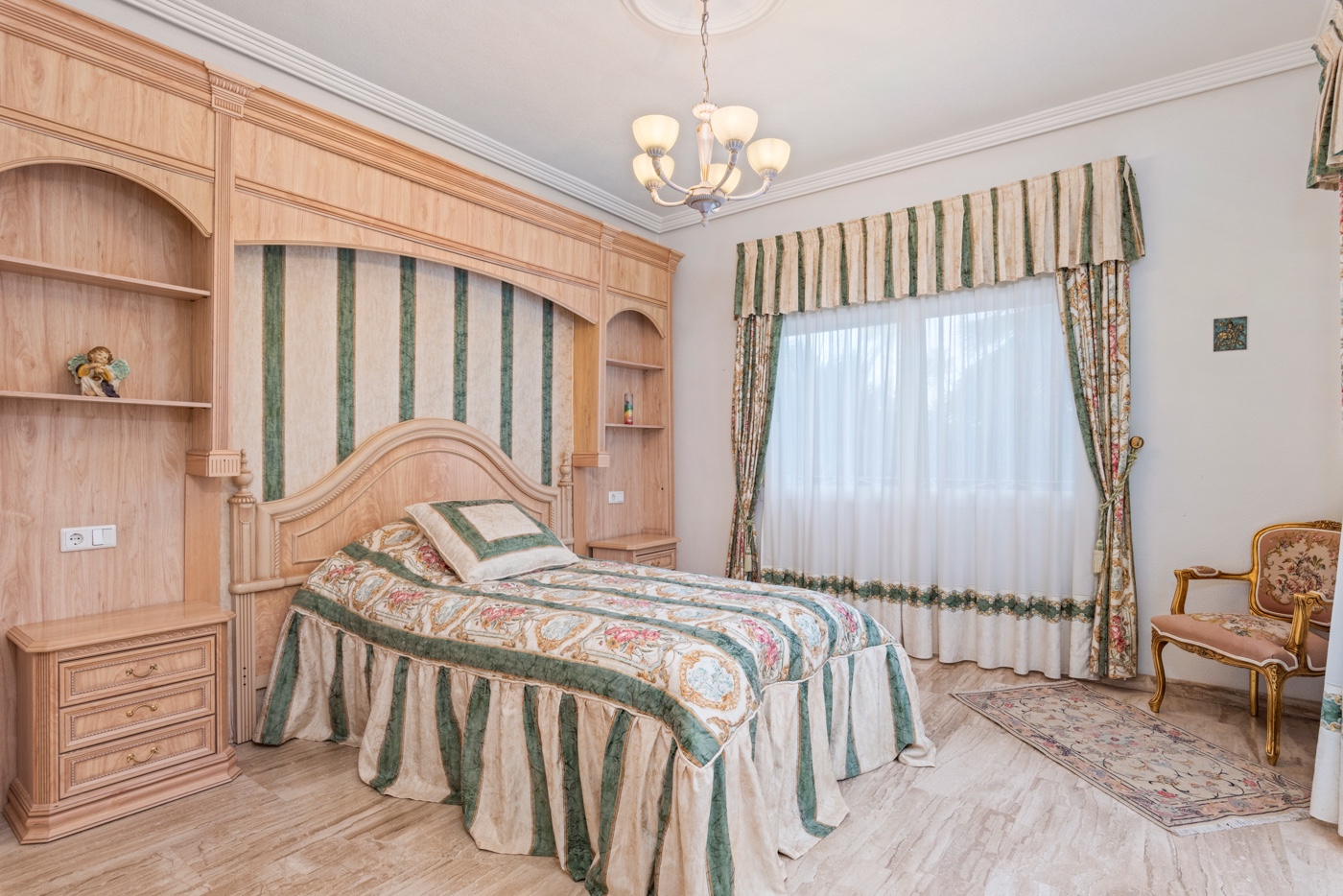 5 Bed, 3 Bath, HouseFor Sale, Ciudad Quesada - Rojales, Alicante