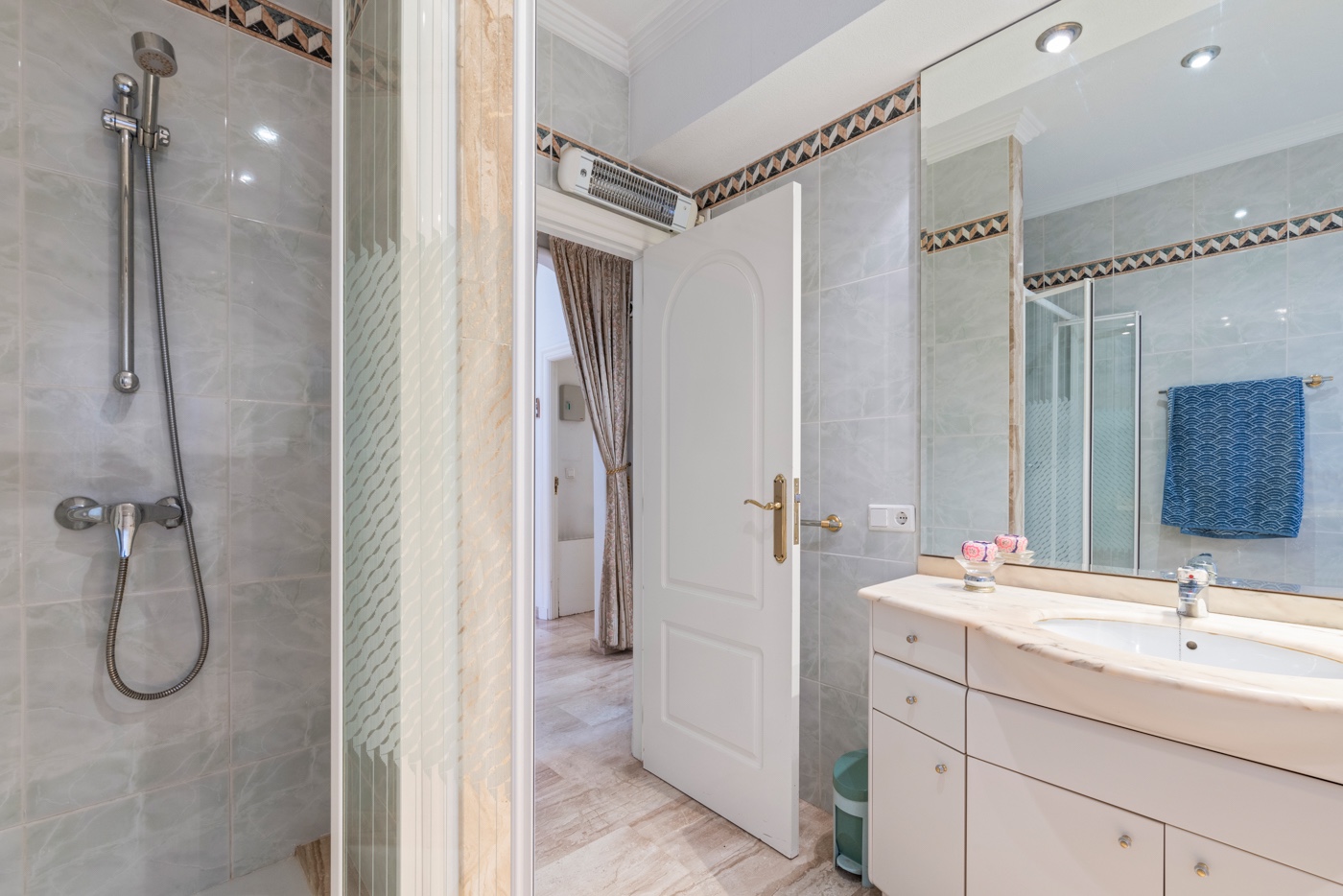 5 Bed, 3 Bath, HouseFor Sale, Ciudad Quesada - Rojales, Alicante