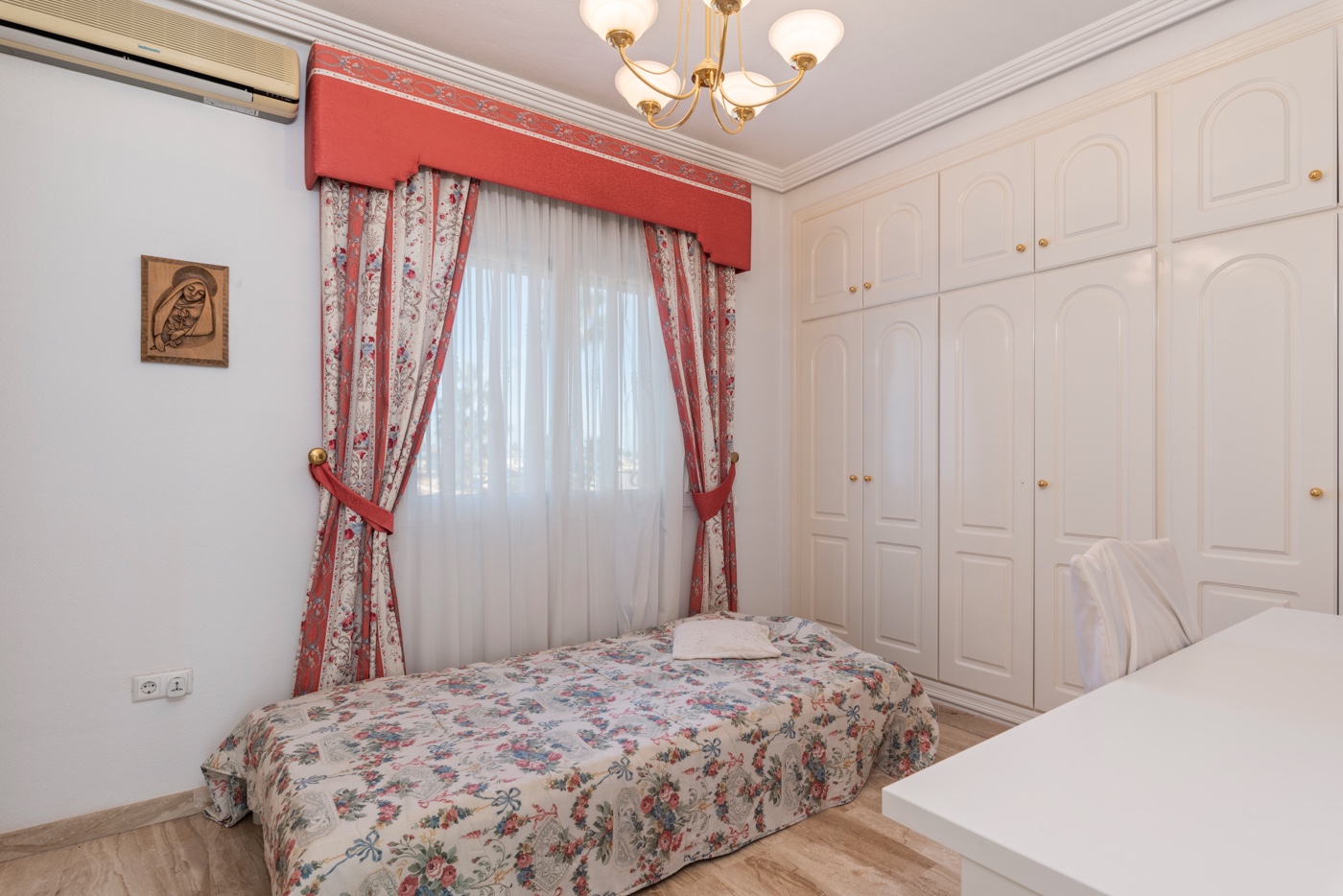 5 Bed, 3 Bath, HouseFor Sale, Ciudad Quesada - Rojales, Alicante