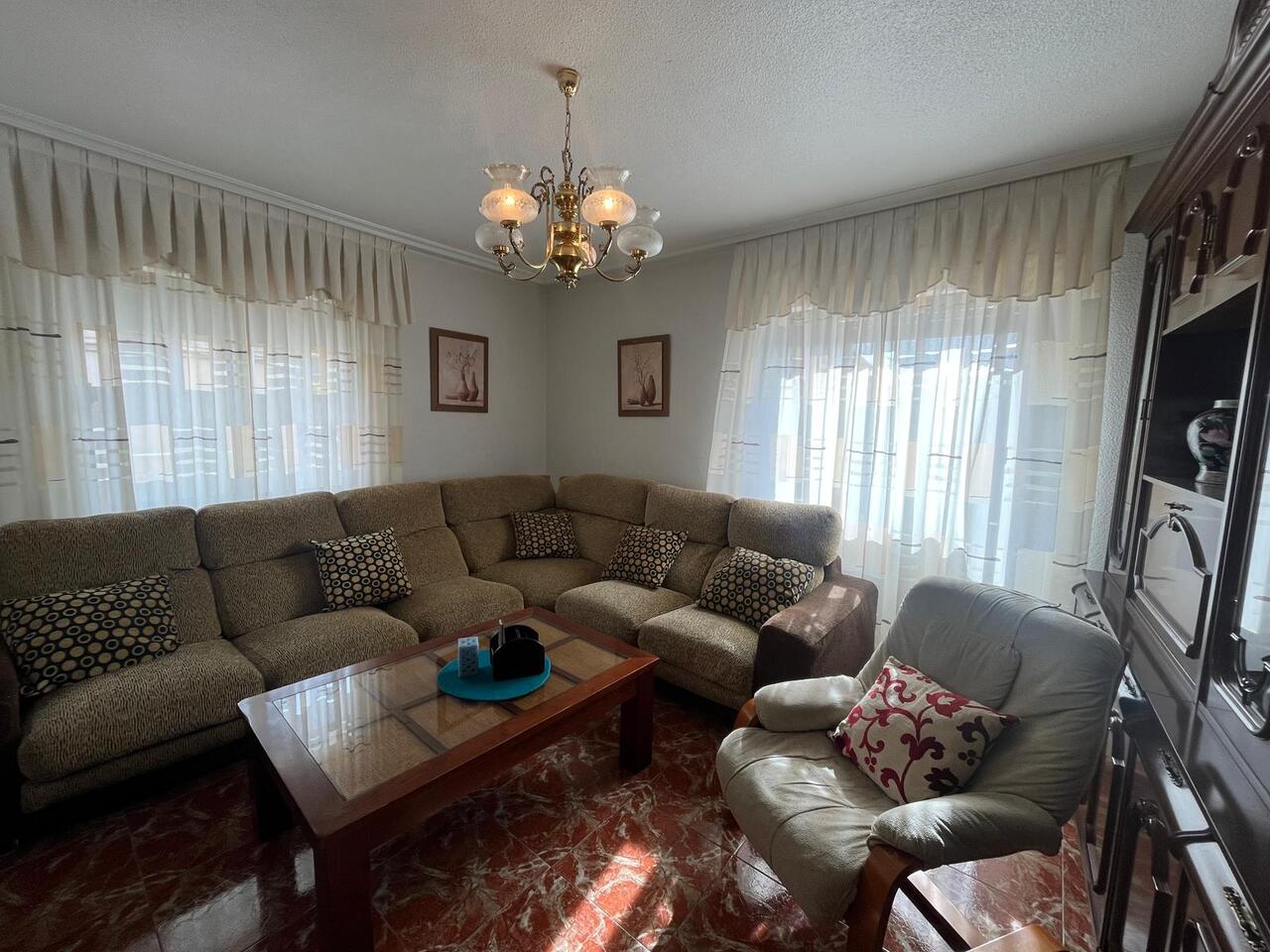 4 Bed, 3 Bath, HouseFor Sale, Algorfa, Alicante