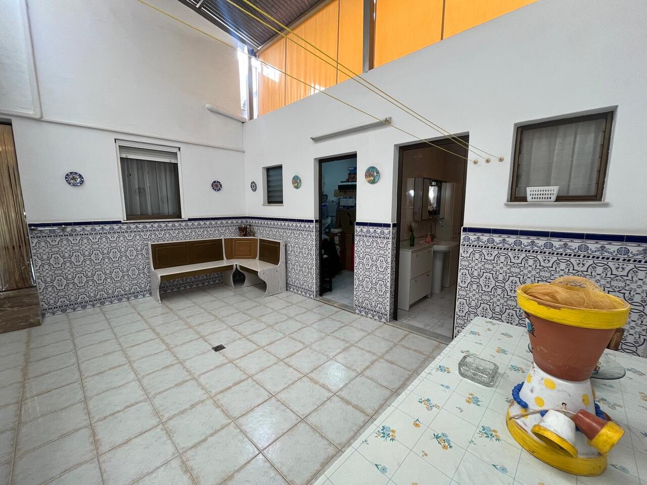 4 Bed, 3 Bath, HouseFor Sale, Algorfa, Alicante