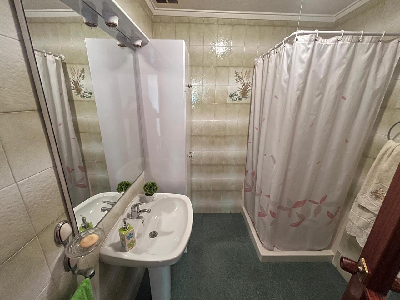 4 Bed, 3 Bath, HouseFor Sale, Algorfa, Alicante