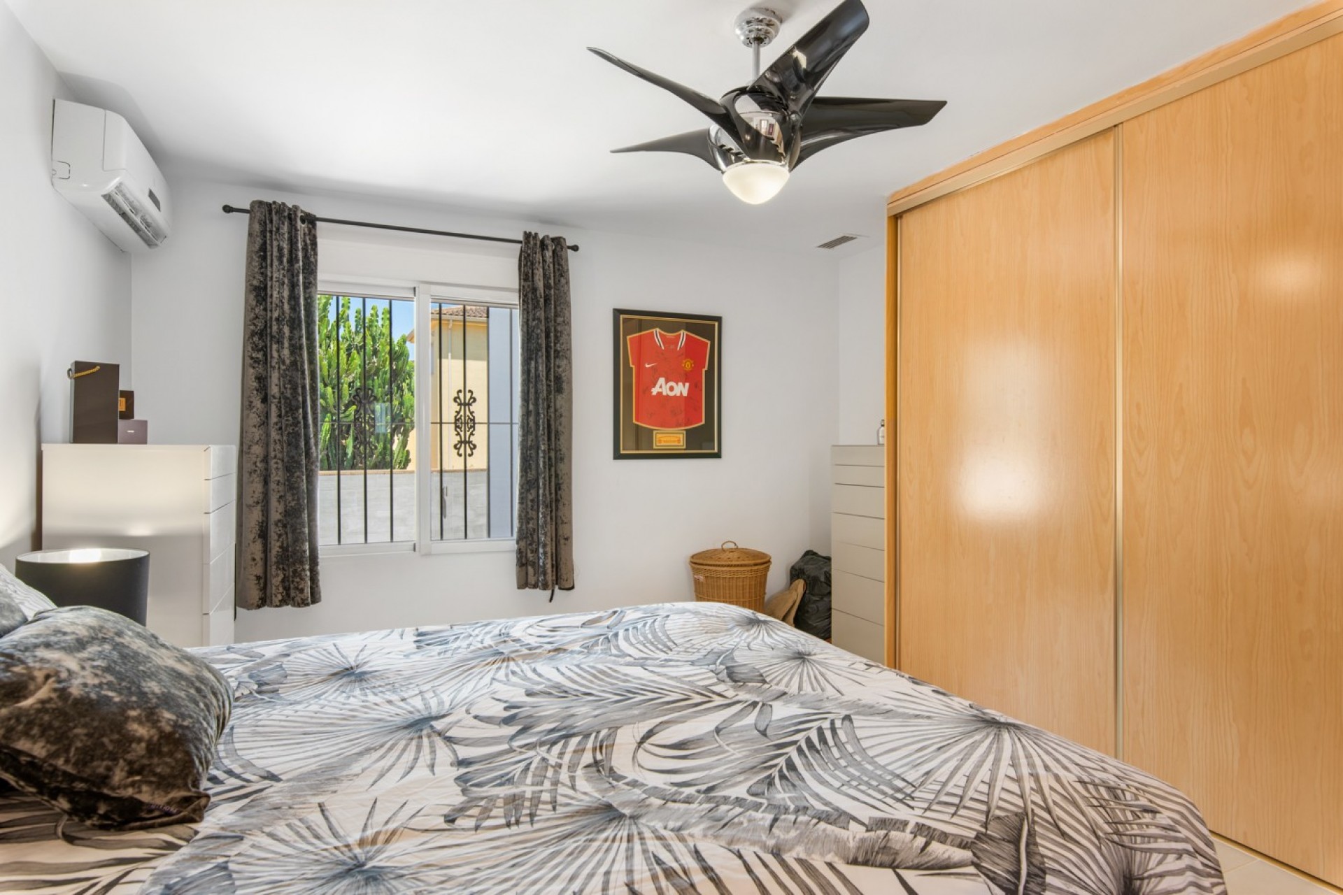 4 Bed, 4 Bath, HouseFor Sale, Catral, Alicante