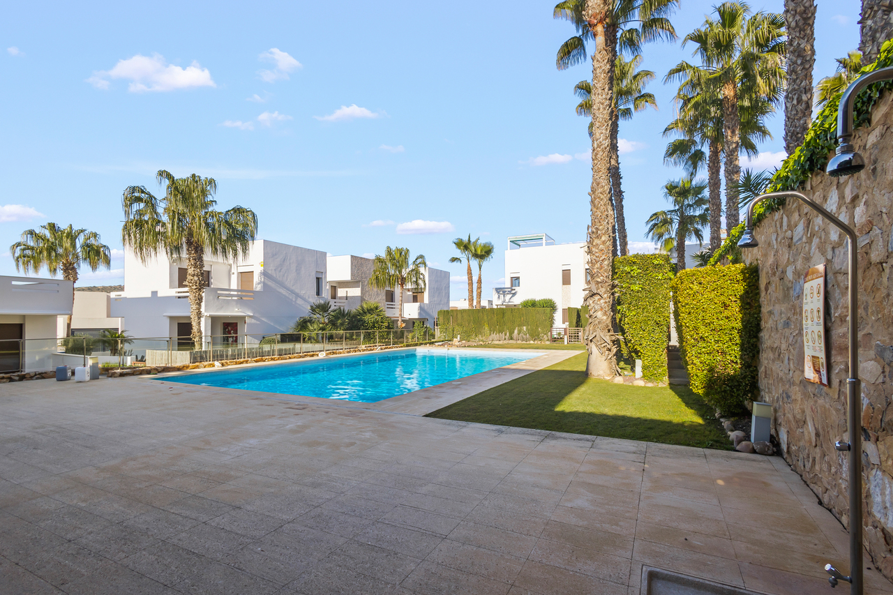 3 Bed, 2 Bath, HouseFor Sale, Algorfa, Alicante