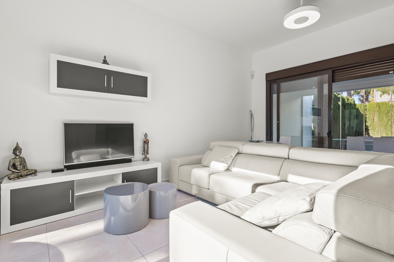 3 Bed, 2 Bath, HouseFor Sale, Algorfa, Alicante