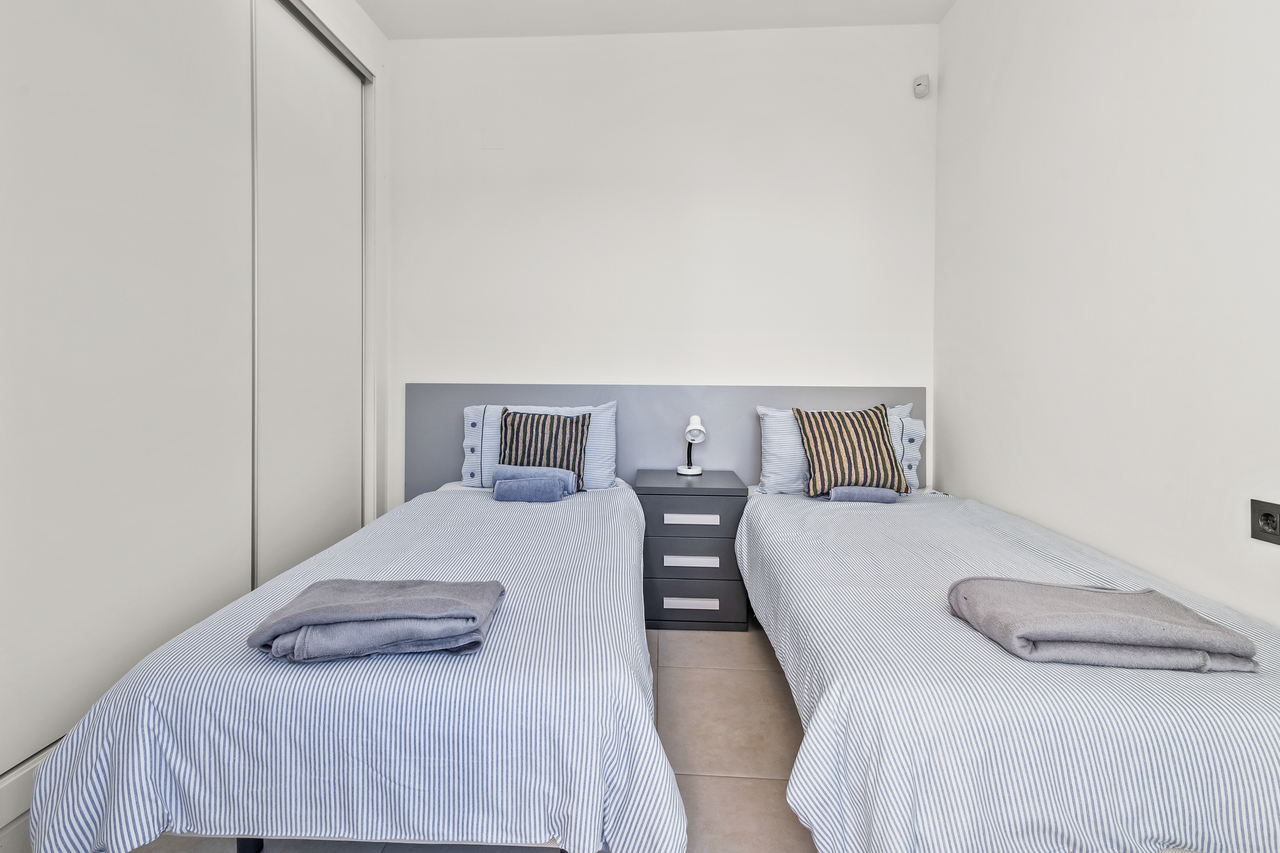 3 Bed, 2 Bath, HouseFor Sale, Algorfa, Alicante