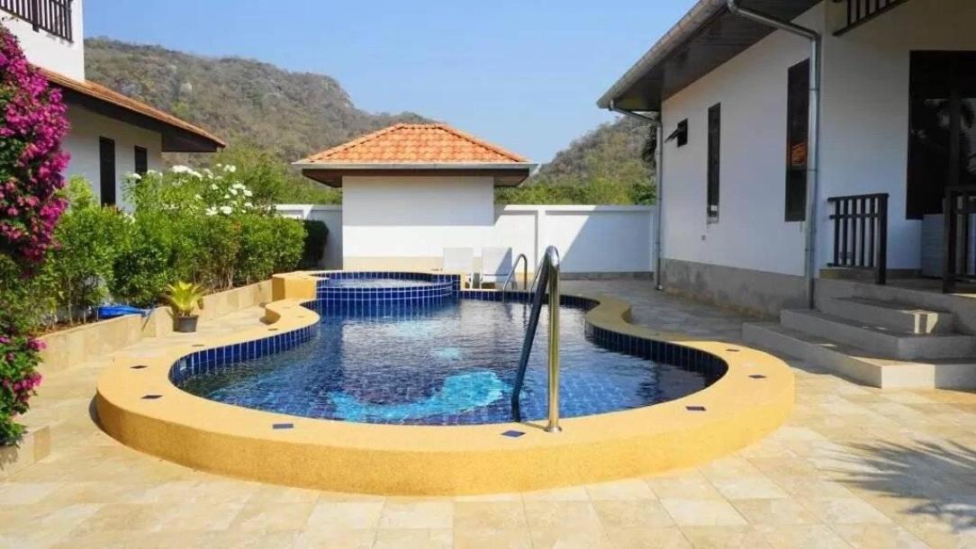 3 Bath, HouseFor Sale, Central - Hua Hin, Prachuap Khiri Khan