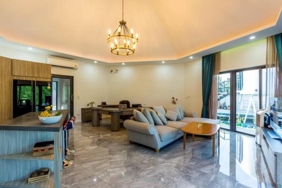 4 Bath, HouseFor Sale, Central - Hua Hin, Prachuap Khiri Khan