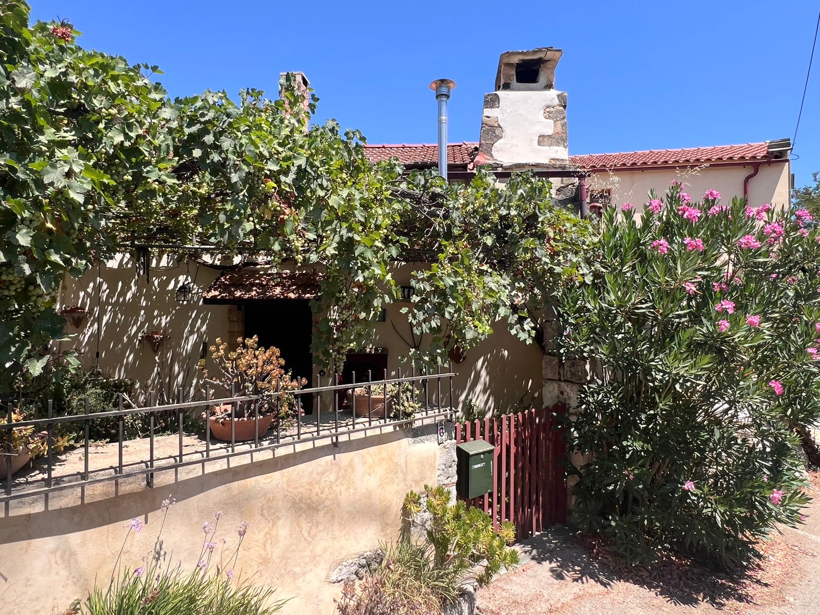 2 Bed, 1 Bath, HouseFor Sale, Chania, Crete