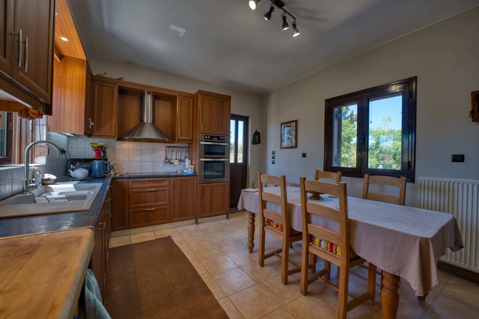 4 Bed, 2 Bath, HouseFor Sale, Chania, Crete