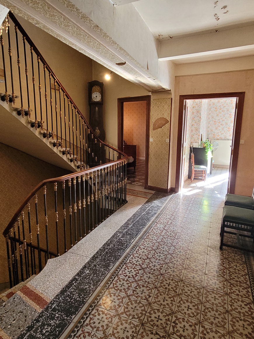 7 Bed, 2 Bath, HouseFor Sale, Autignac, Herault, Languedoc-Roussillon, 34480