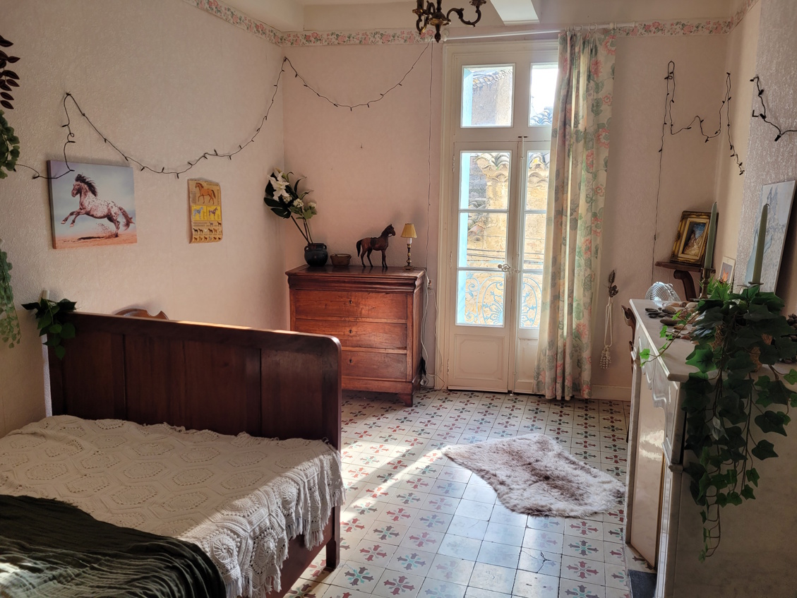 7 Bed, 2 Bath, HouseFor Sale, Autignac, Herault, Languedoc-Roussillon, 34480