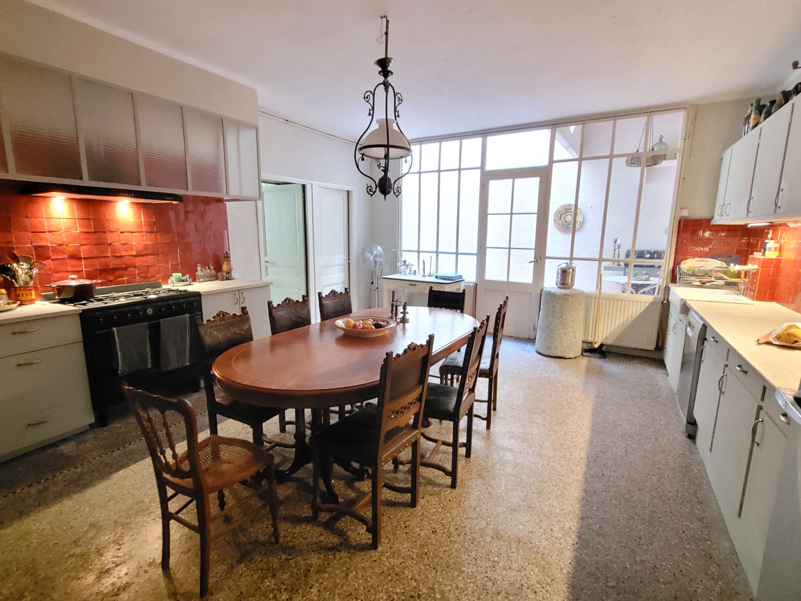 7 Bed, 2 Bath, HouseFor Sale, Autignac, Herault, Languedoc-Roussillon, 34480