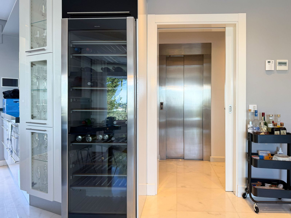 6 Bed, 8 Bath, HouseFor Sale, La Quinta, Malaga