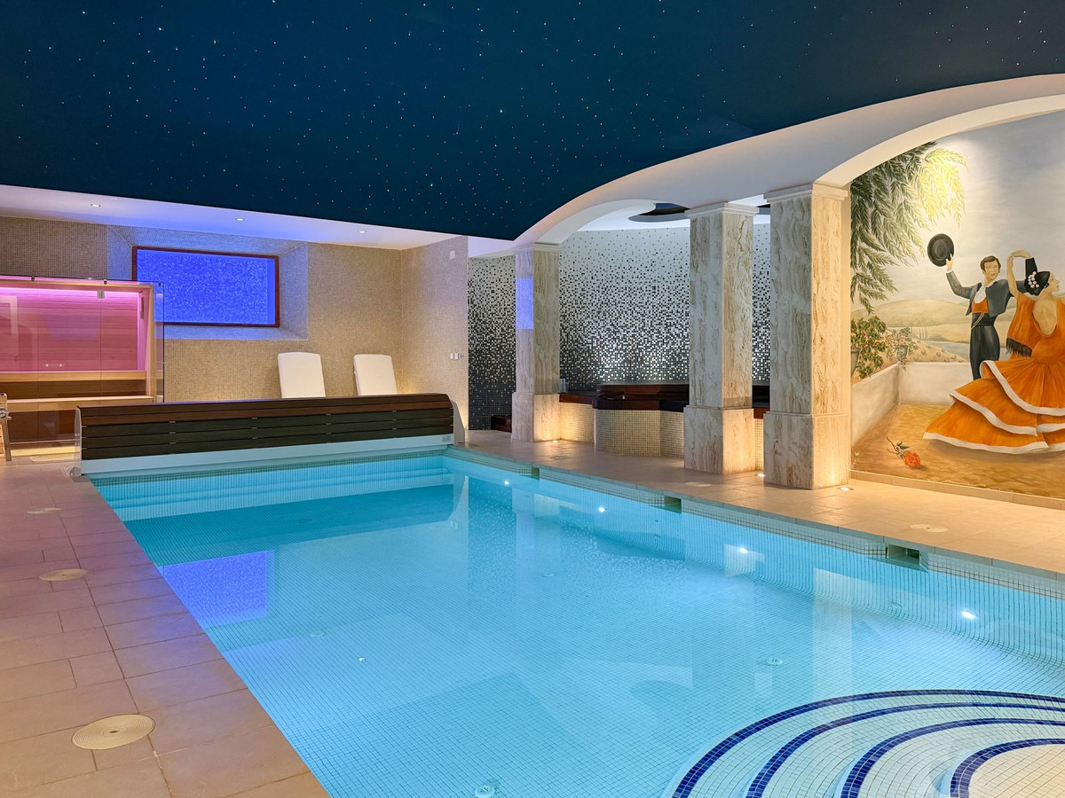 6 Bed, 8 Bath, HouseFor Sale, La Quinta, Malaga