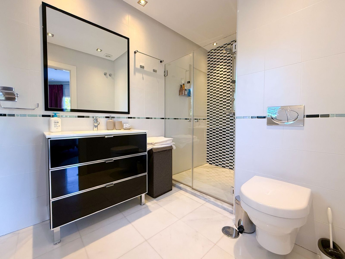 6 Bed, 8 Bath, HouseFor Sale, La Quinta, Malaga