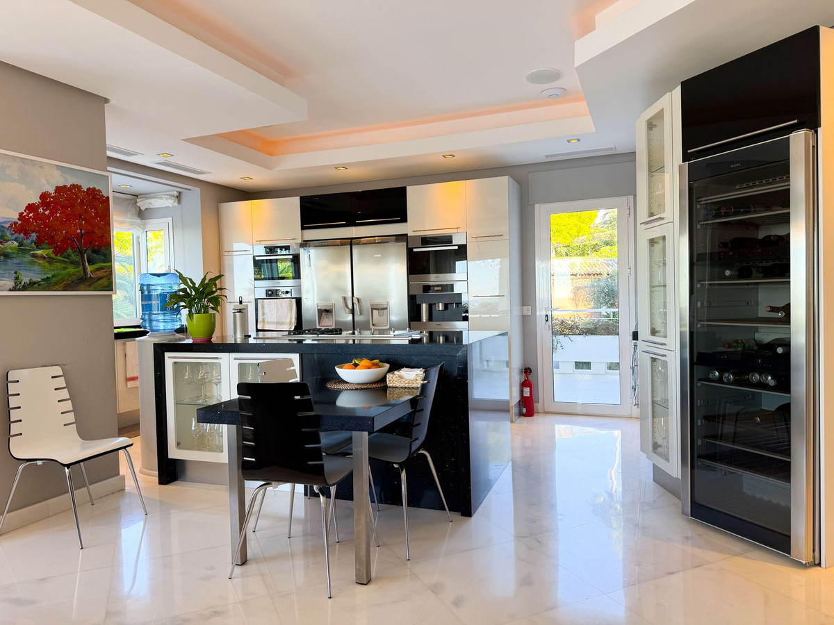 6 Bed, 8 Bath, HouseFor Sale, La Quinta, Malaga