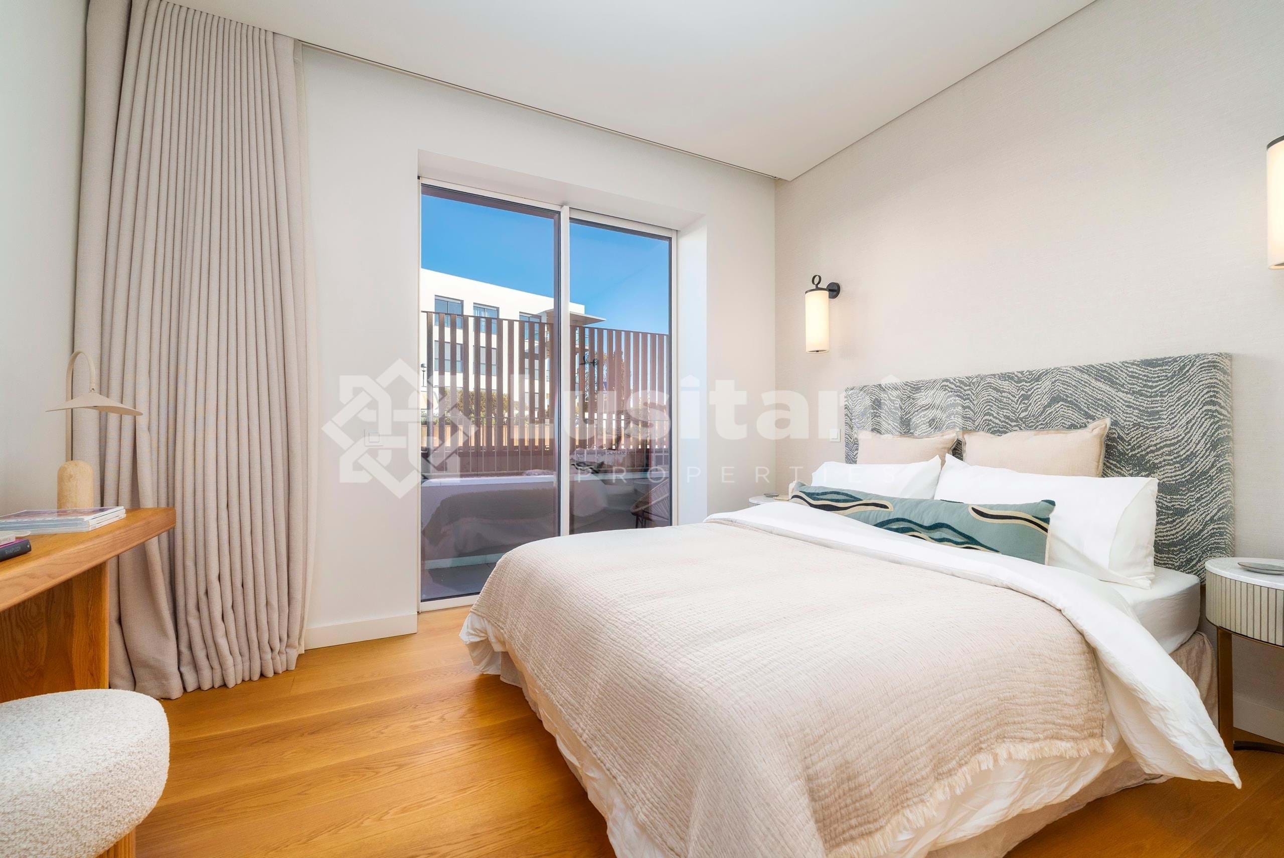 2 Bed, 3 Bath, ApartmentFor Sale, Quarteira, Loulé, Faro, 8125-590