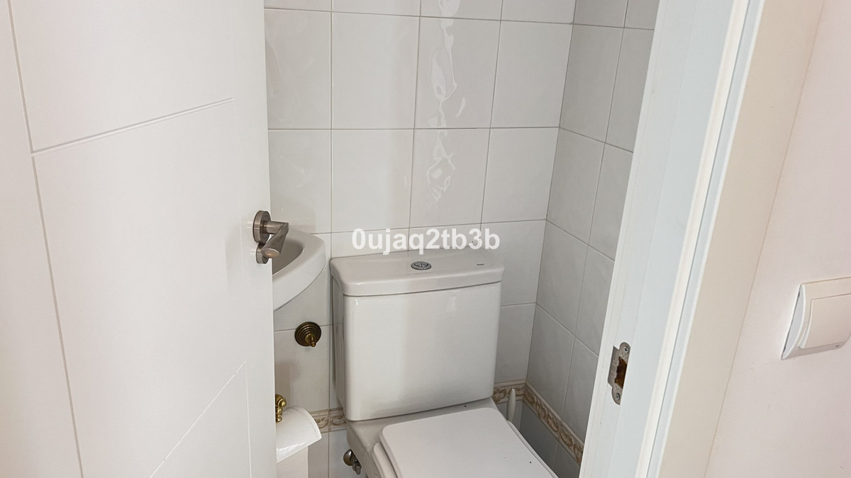 4 Bed, 4 Bath, ApartmentFor Sale, Nueva Andalucia, Malaga